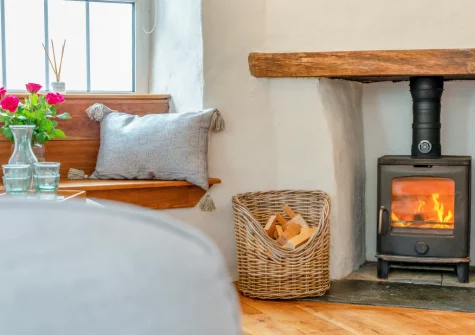 The living room at Molesworth Cottage, Egloshayle