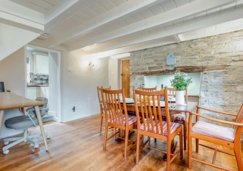 The dining area at Molesworth Cottage, Egloshayle