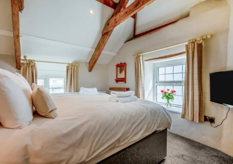 Bedroom #1 at Molesworth Cottage, Egloshayle