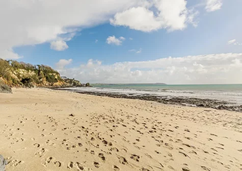 Staying at Montauk gives you access to a private, dog friendly, beach
