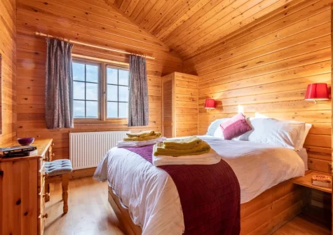 Bedroom #1 at Moorhen Lodge 18 at Clovelly Lakes, Higher Clovelly