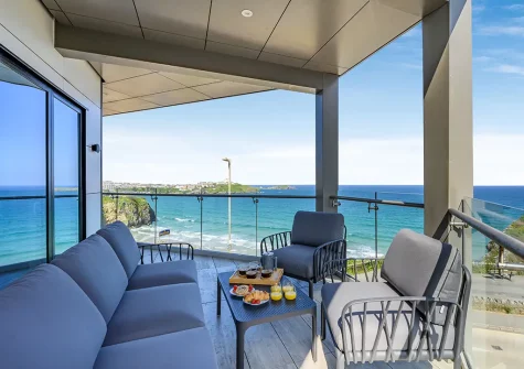 The balcony & outdoor sitting area at Mordardha, Newquay