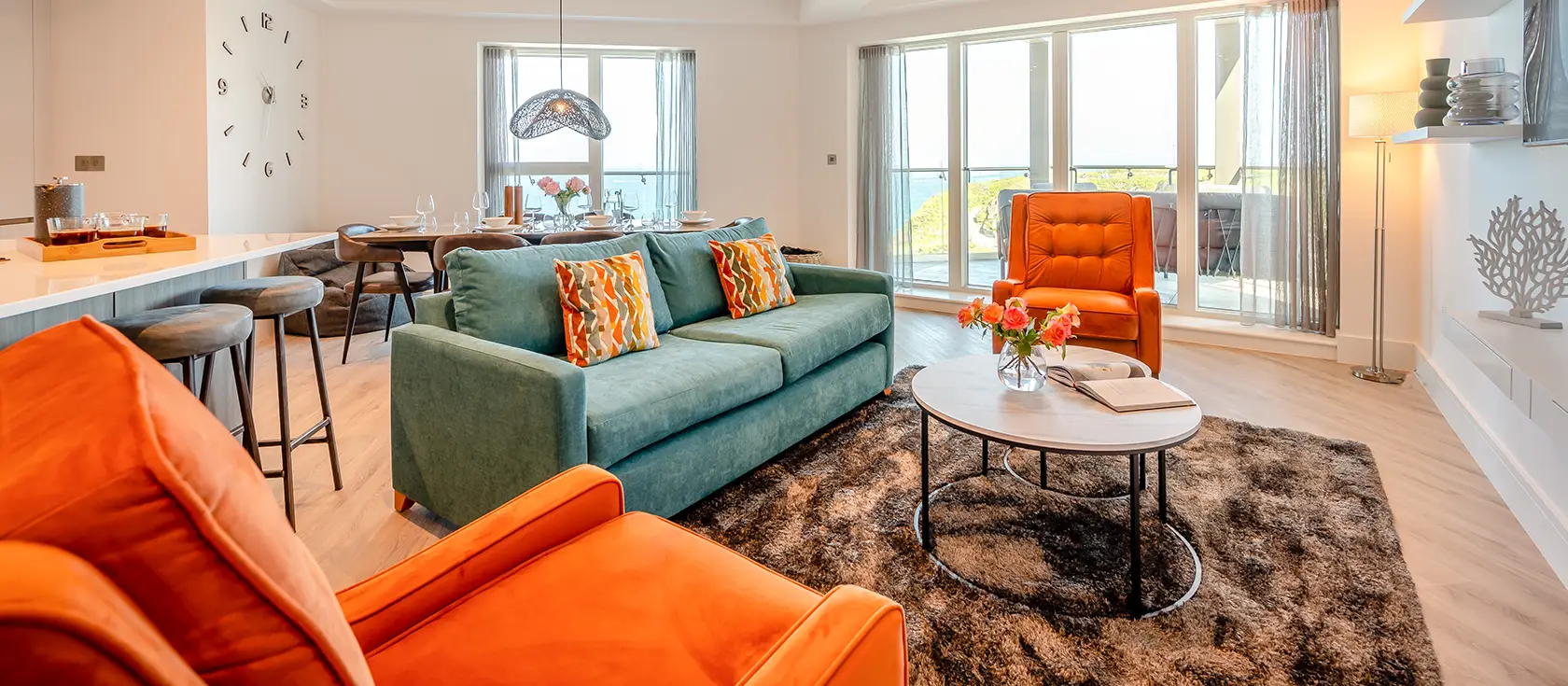 Mordardha, Newquay is a stunning contemporary three-bedroom apartment with breathtaking panoramic sea views. Enjoy luxurious modern comfort just metres from Tolcarne beach, featuring stylish private balconies and access to Cornwall's best.