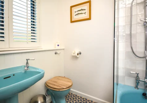 Bedroom #2 en-suite bathroom at Morlanar, Trevone