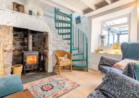 The living area at Morvoren Cottage, Trewellard
