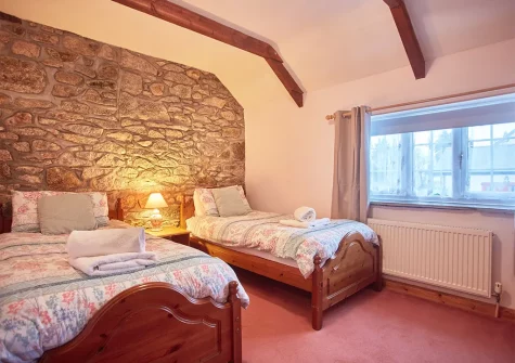 Bedroom #2 at Mum's Cottage, Cheesewring Farm, Minions