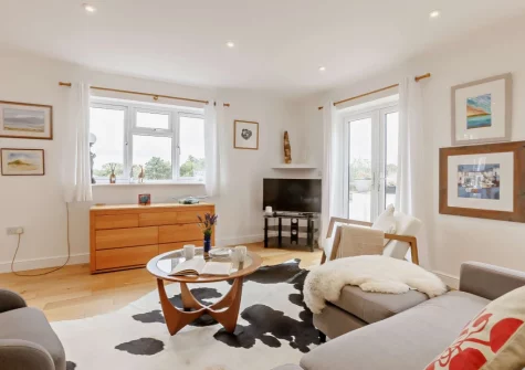 The living room at Mystique Cottage, Bideford