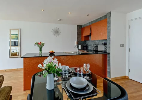 The kitchen & dining area at Nautilus Sea View, Westward Ho!