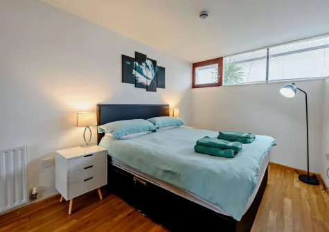 The bedroom at Nautilus Sea View, Westward Ho!