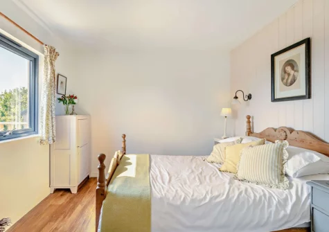 Bedroom #1 at Nelson Lodge, Barnstaple