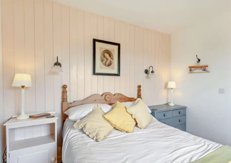 Bedroom #1 at Nelson Lodge, Barnstaple
