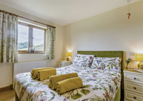 Bedroom #1 at Netherdowns Shippon, Weare Giffard