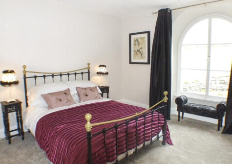 One of the ten bedrooms at Newport Manor, Newport