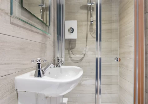 Bedroom #1 en-suite shower room at Nigel House, Mousehole