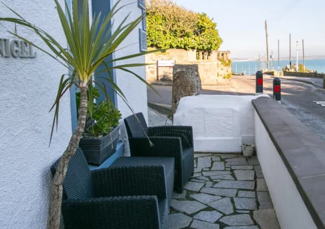The patio & outdoor sitting area at Nigel House, Mousehole