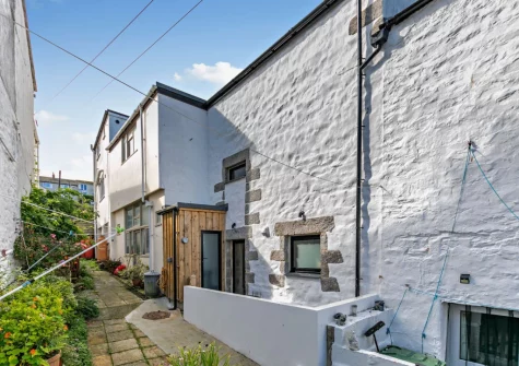 The small enclosed courtyard at Night's Catch, Porthleven