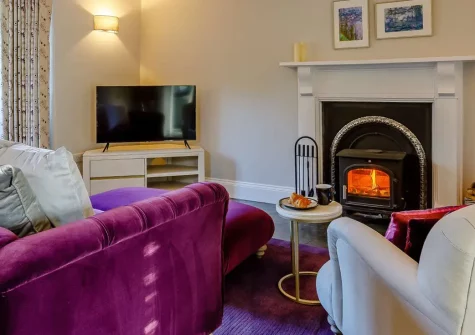 North Lodge, Tregeare is a charming cottage retreat blending period character with contemporary comfort. Enjoy enchanting gardens, pretty bedrooms and distinctive features, creating the ideal base for a memorable Cornish escape with loved ones.