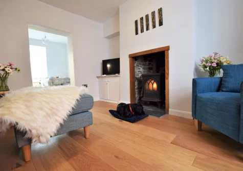 The living room at Number 3, Appledore