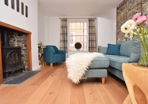 The living room at Number 3, Appledore