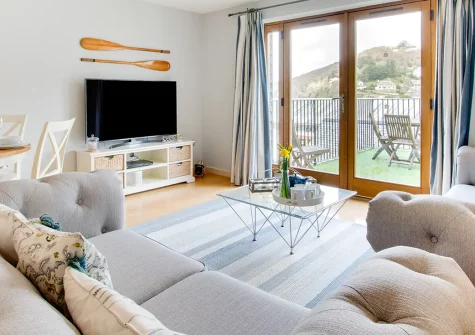 Number Six, The Creekside, Looe is a stylish two-bedroom apartment in the heart of charming Cornish coastal living. Enjoy contemporary interiors, delightful riverside views, and seamless access to beautiful beaches and Looe's vibrant town centre.