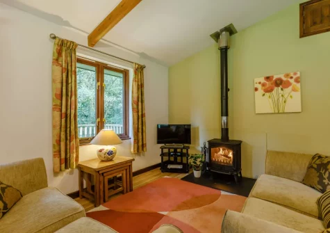 The living area at Oak at Waldon Valley Lodges, Bradworthy