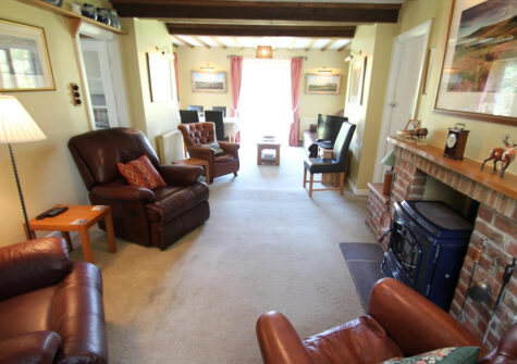 The living area at Oare Water Cottage, Oare