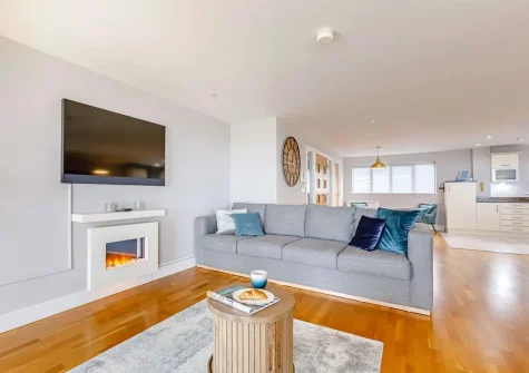 The living area at Ocean Bay, Westward Ho!