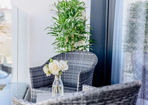 The B1 balcony & outdoor sitting area at Ocean Charm, Westward Ho!