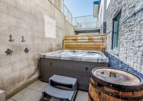 The pirate themed courtyard & hot tub at Ocean Charm, Westward Ho!