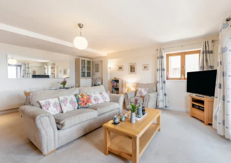 The living area at Ocean Park 16, Westward Ho!