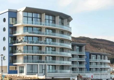 Ocean Serenity is a bright reverse level duplex apartment set on the ground & first floor within the iconic Horizon View building