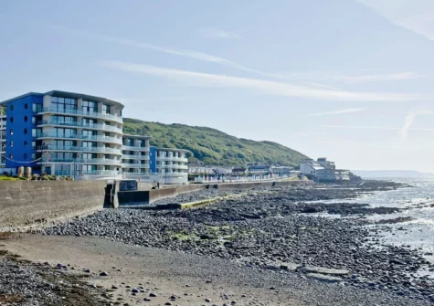 Ocean Serenity is within walking distance of the beach & attractions, with stunning views couldn't be in a better location for a seaside holiday