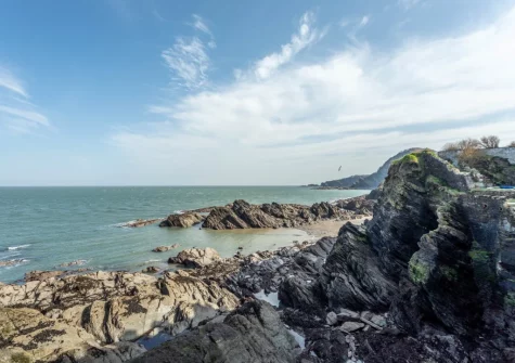 Ilfracombe is known for its dramatic coastline, providing great opportunities for rock pooling, swimming & coastal walks