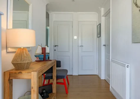 The hallway at Oceans 10, Braunton