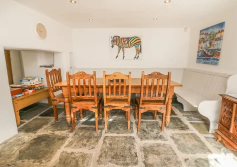 The dining area at Old Maids Cottage, Lee