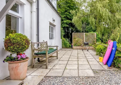 The terrace & outdoor sitting area at Old School House, Buck's Cross
