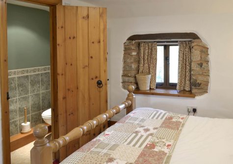 Bedroom #5 at Orchard Barn, Duvale Cottages, Bampton