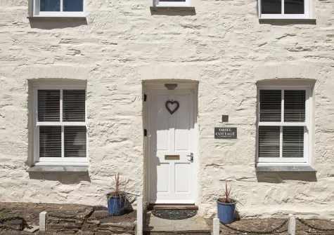 Outside Oriel Cottage, St Agnes