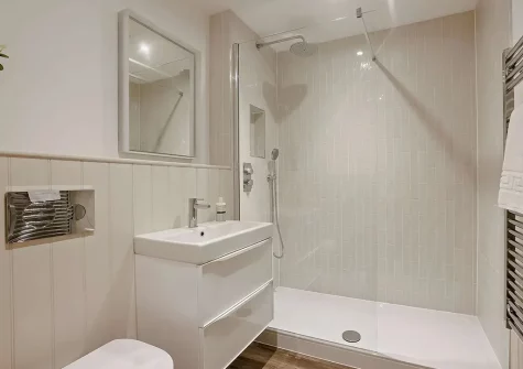 The shower room at Orleigh, Croyde Bay