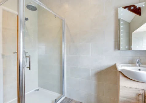 The shower room at Otterbridge at Penrose Burden, St Breward