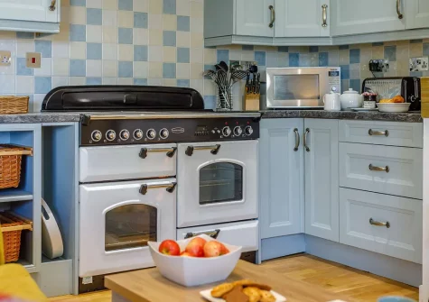The kitchen at Otters Retreat, Little Petherick