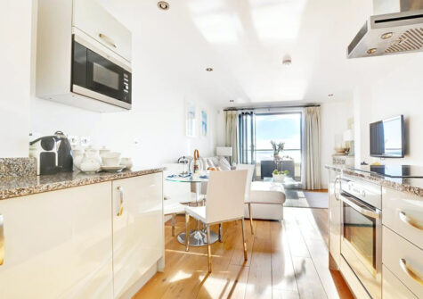 The kitchen at Over The Blue Sea, Saunton