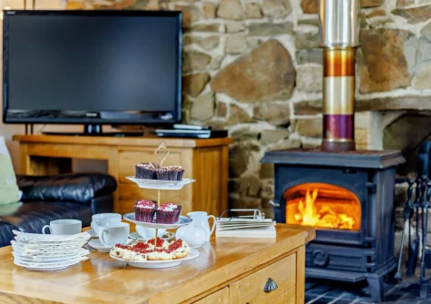 The living room at Owl Barn at The Retreat, Higher Clovelly
