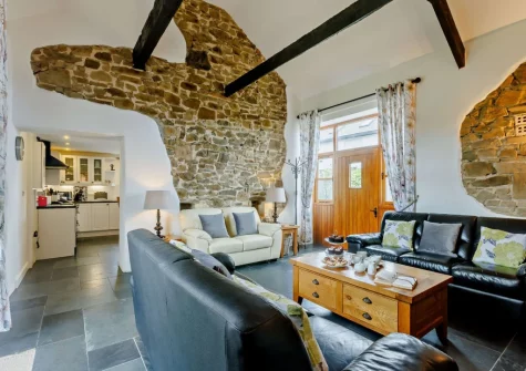 The living room at Owl Barn at The Retreat, Higher Clovelly