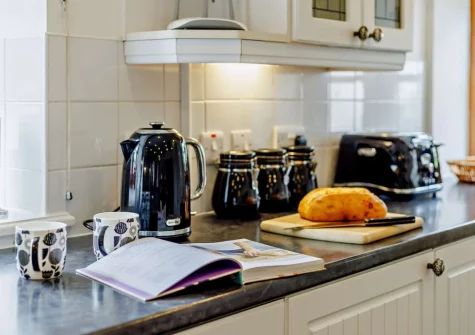 The kitchen at Owl Barn at The Retreat, Higher Clovelly