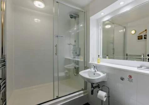 The shower room at Owl Barn at The Retreat, Higher Clovelly