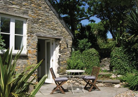 The patio at Owl House, Polmorla