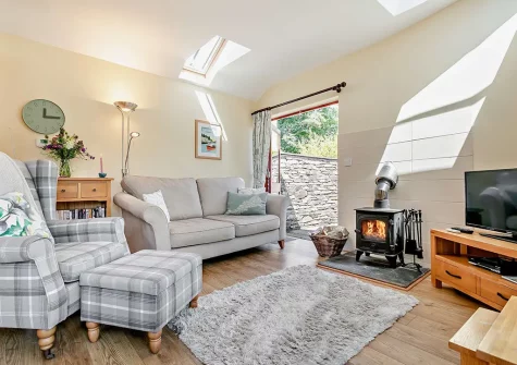 The living area at Owlets, St Eval