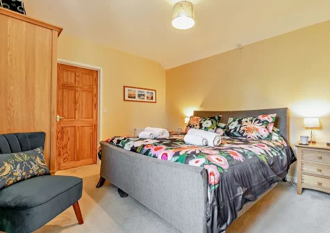 The bedroom at Owlets, St Eval
