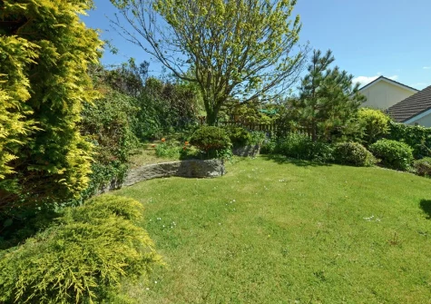 The rear garden at Oysters, Woolacombe